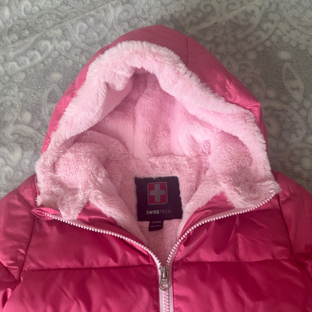 Swiss Tech Puffer Jacket - Picture 4 of 7